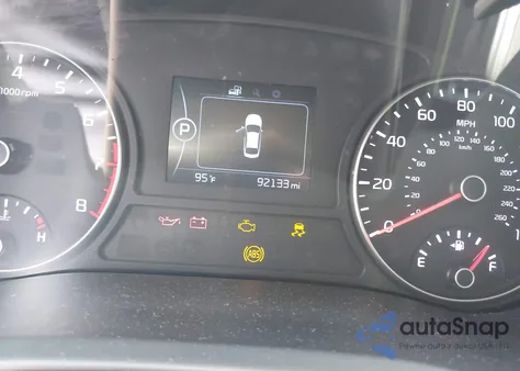 2016 Kia Optima Lx z USA, uszkodzony, nr VIN KNAGT4L32G5094380